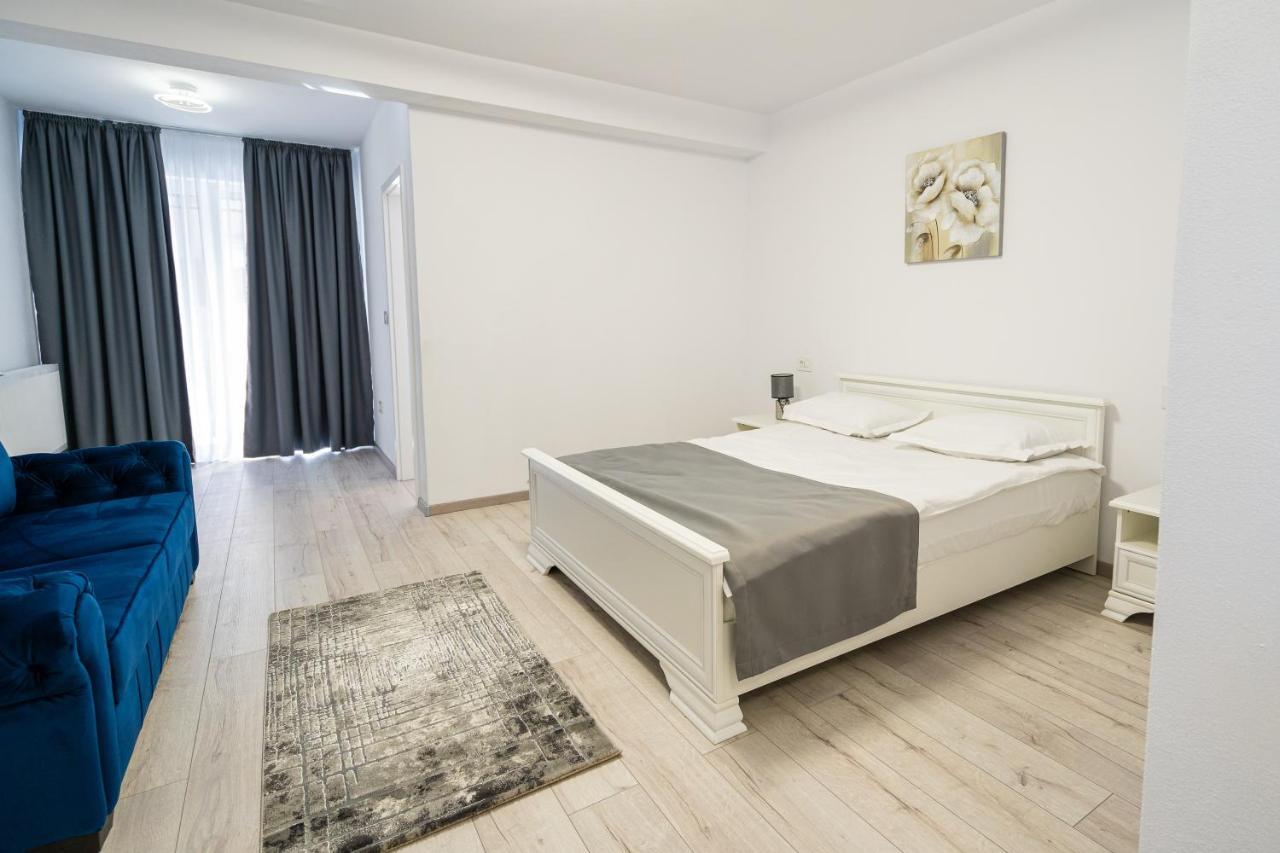 Armada Aparthotel Alba Iulia Exterior photo