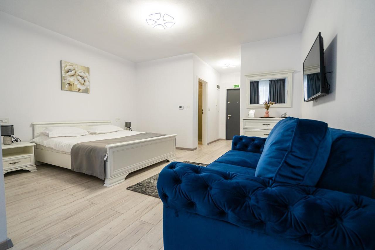 Armada Aparthotel Alba Iulia Exterior photo
